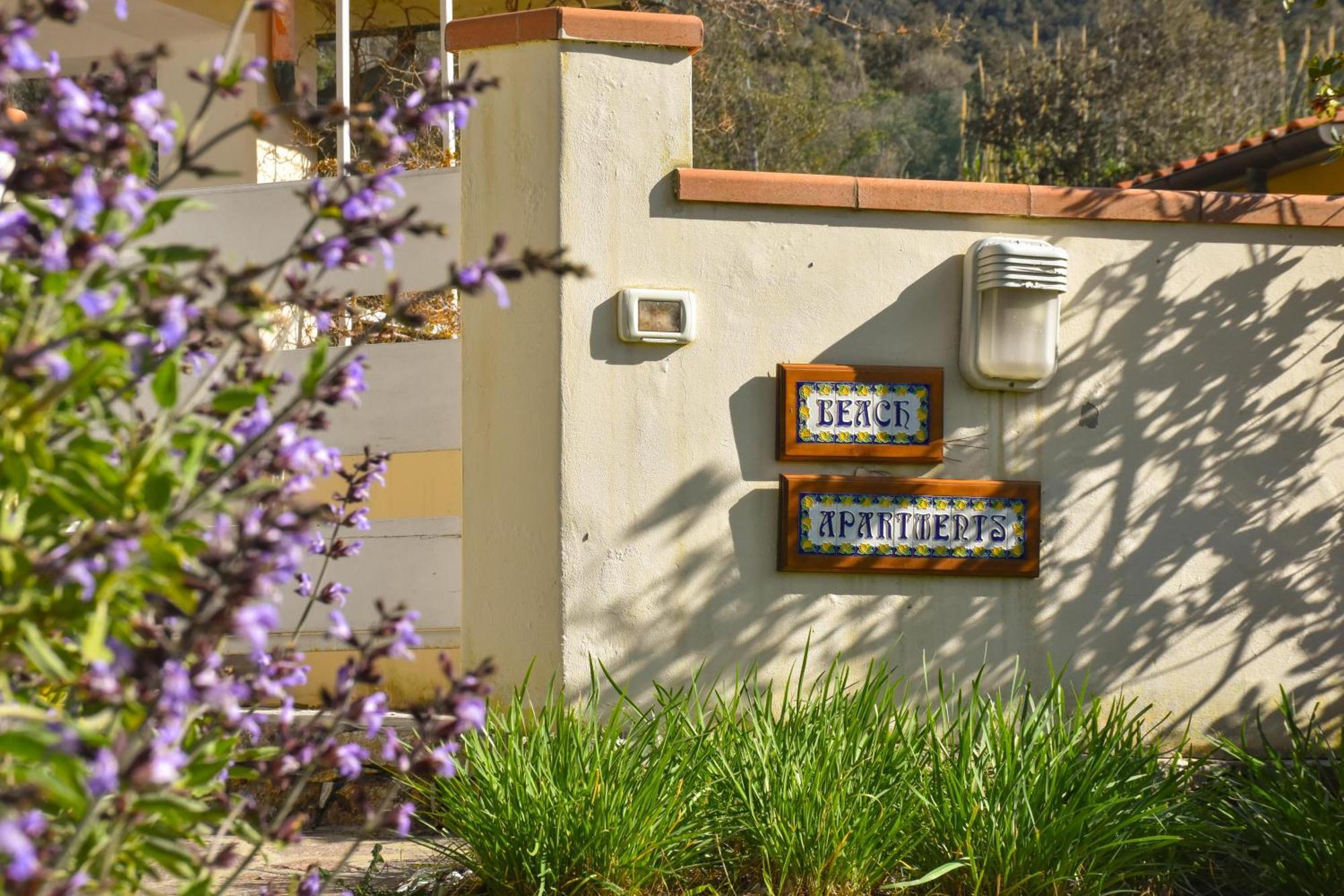 Beach Apartments Isola D'Elba ポルトフェッラーイオ エクステリア 写真